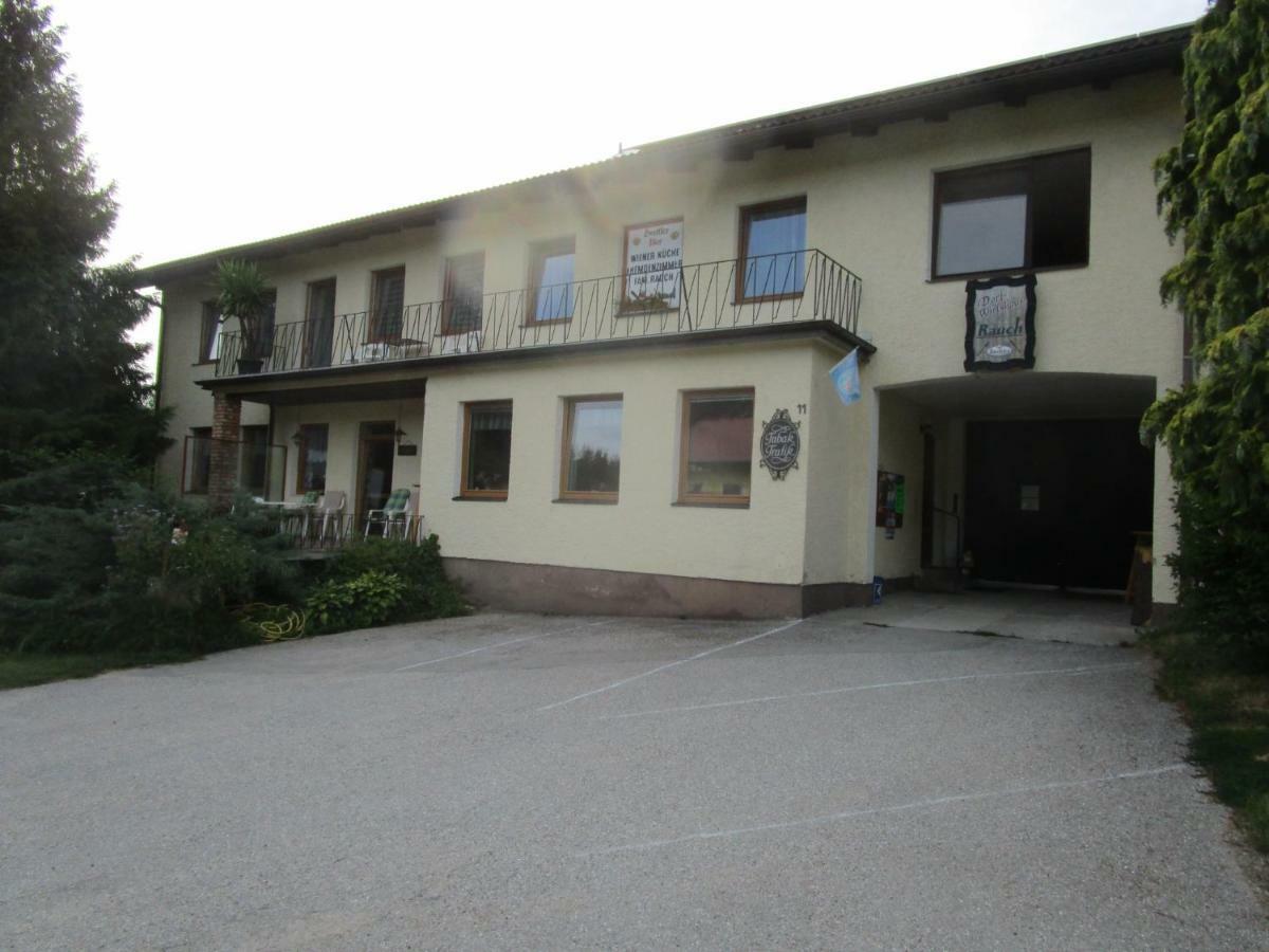Dorfwirtshaus Rauch Hotel Eschabruck Екстериор снимка