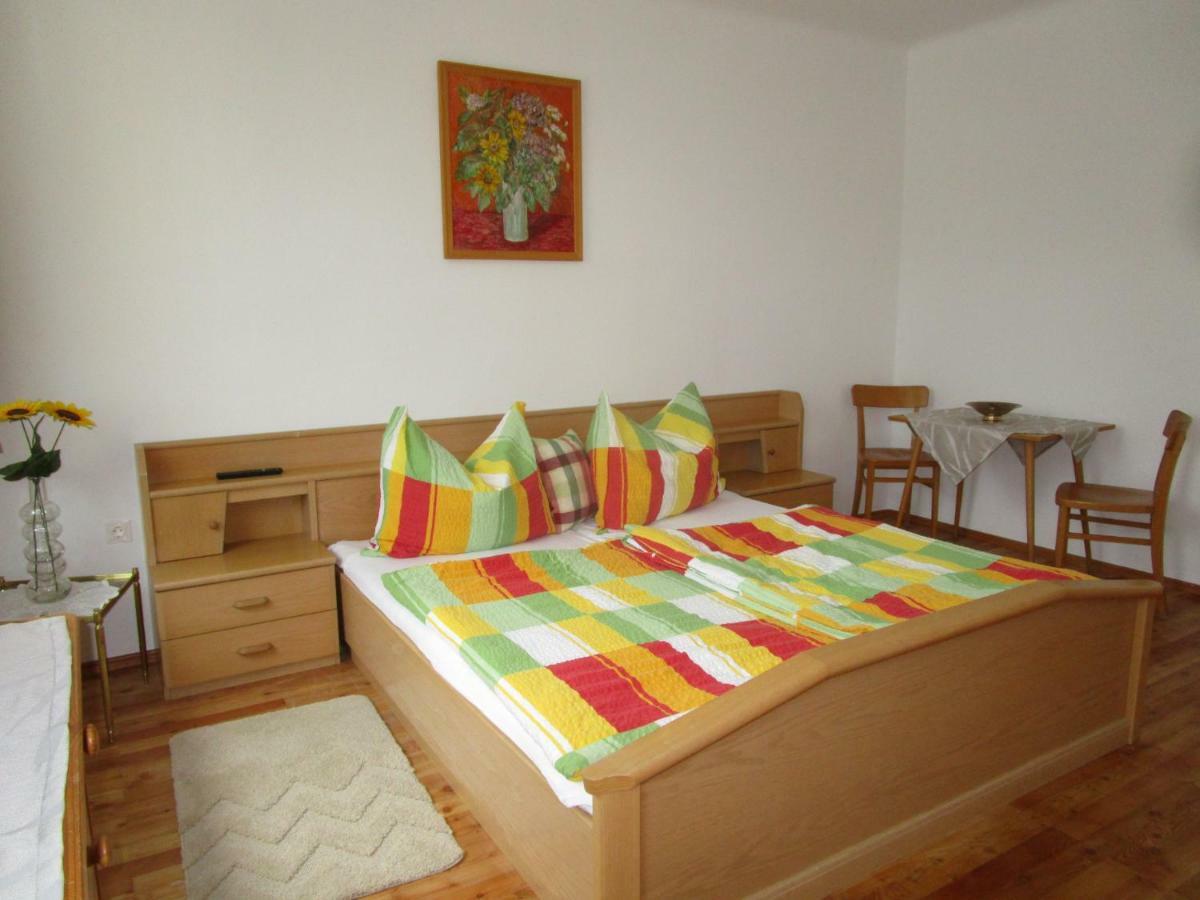 Dorfwirtshaus Rauch Hotel Eschabruck Екстериор снимка