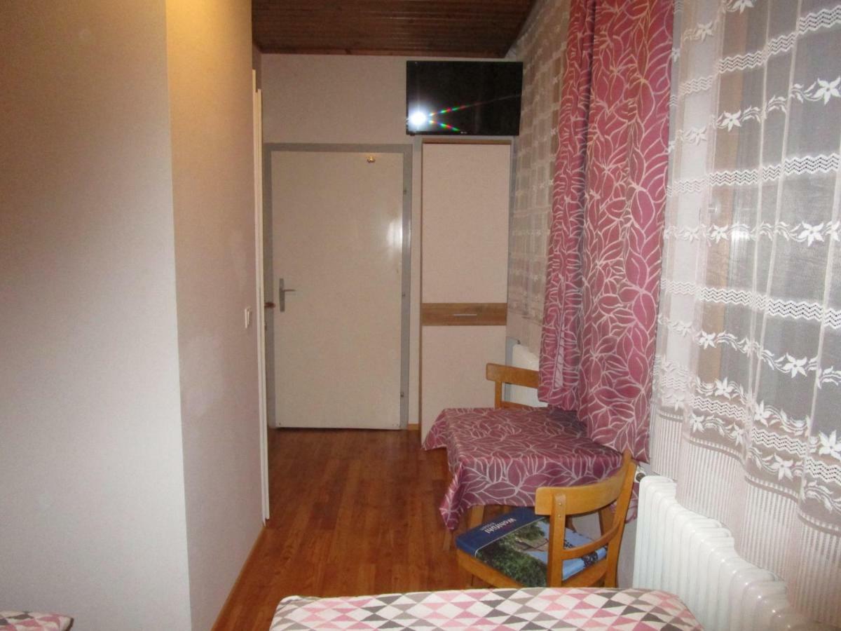 Dorfwirtshaus Rauch Hotel Eschabruck Екстериор снимка