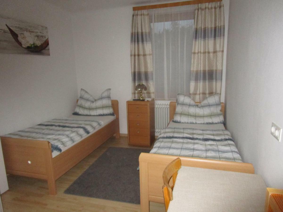 Dorfwirtshaus Rauch Hotel Eschabruck Екстериор снимка