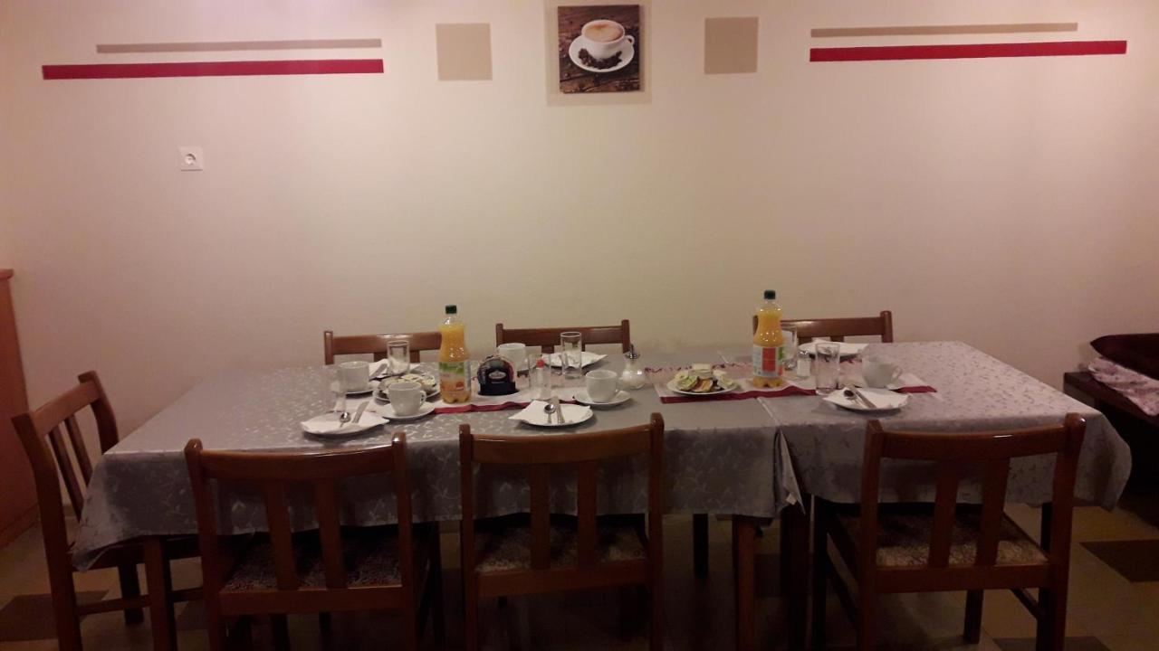 Dorfwirtshaus Rauch Hotel Eschabruck Екстериор снимка